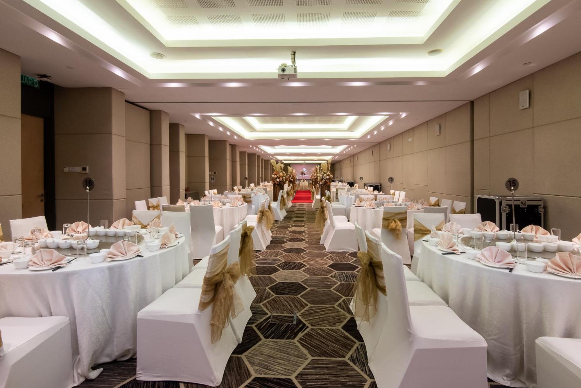 Olive Tree Hotel Penang Bayan Lepas Ngoại thất bức ảnh